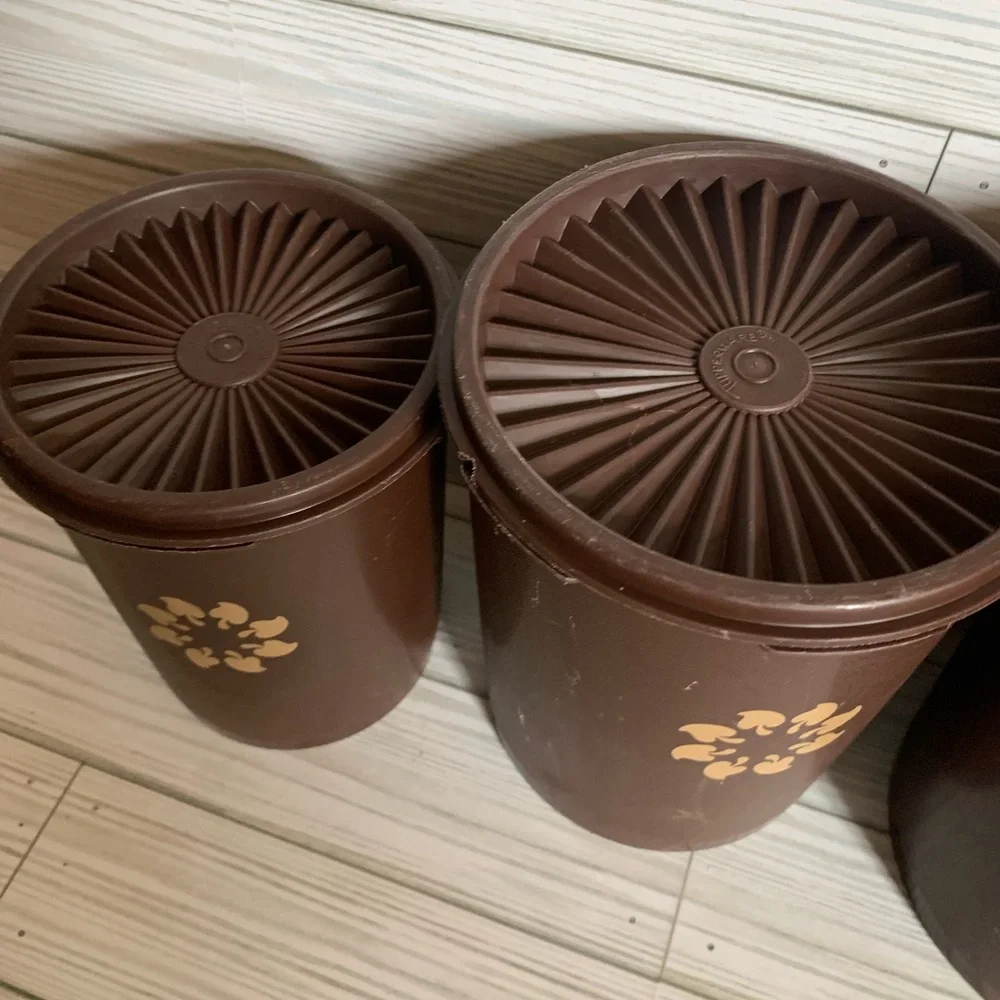 Tupperware five piece